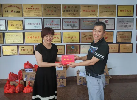 Tiếp cận công đoàn